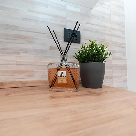 Il Mandorlo - Casa Palmeri 4* Roma